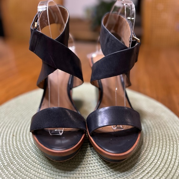 Calvin Klein Black and Tan Sandals - Picture 3 of 11